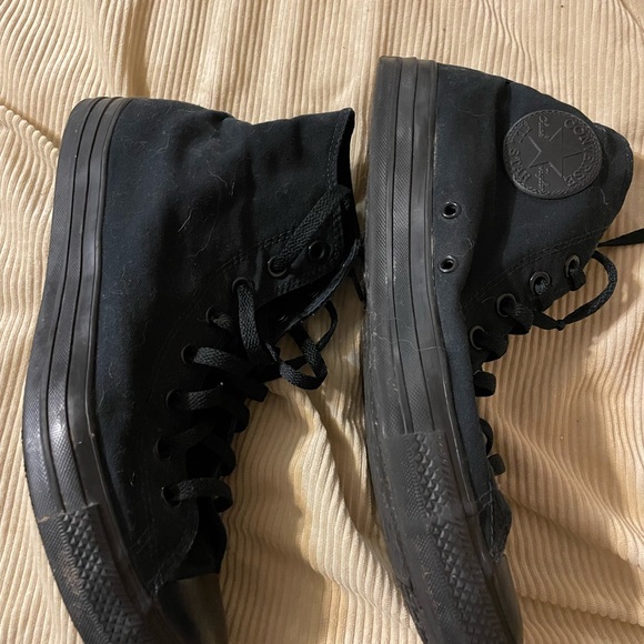 Converse - Picture 5 of 7